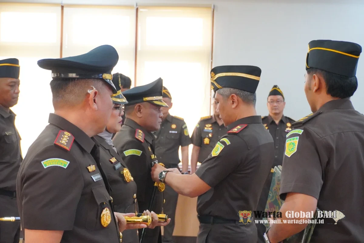 Resmi Dilantik, Kajati Bali Tekankan Percepatan Adaptasi dan Integritas Pejabat Baru