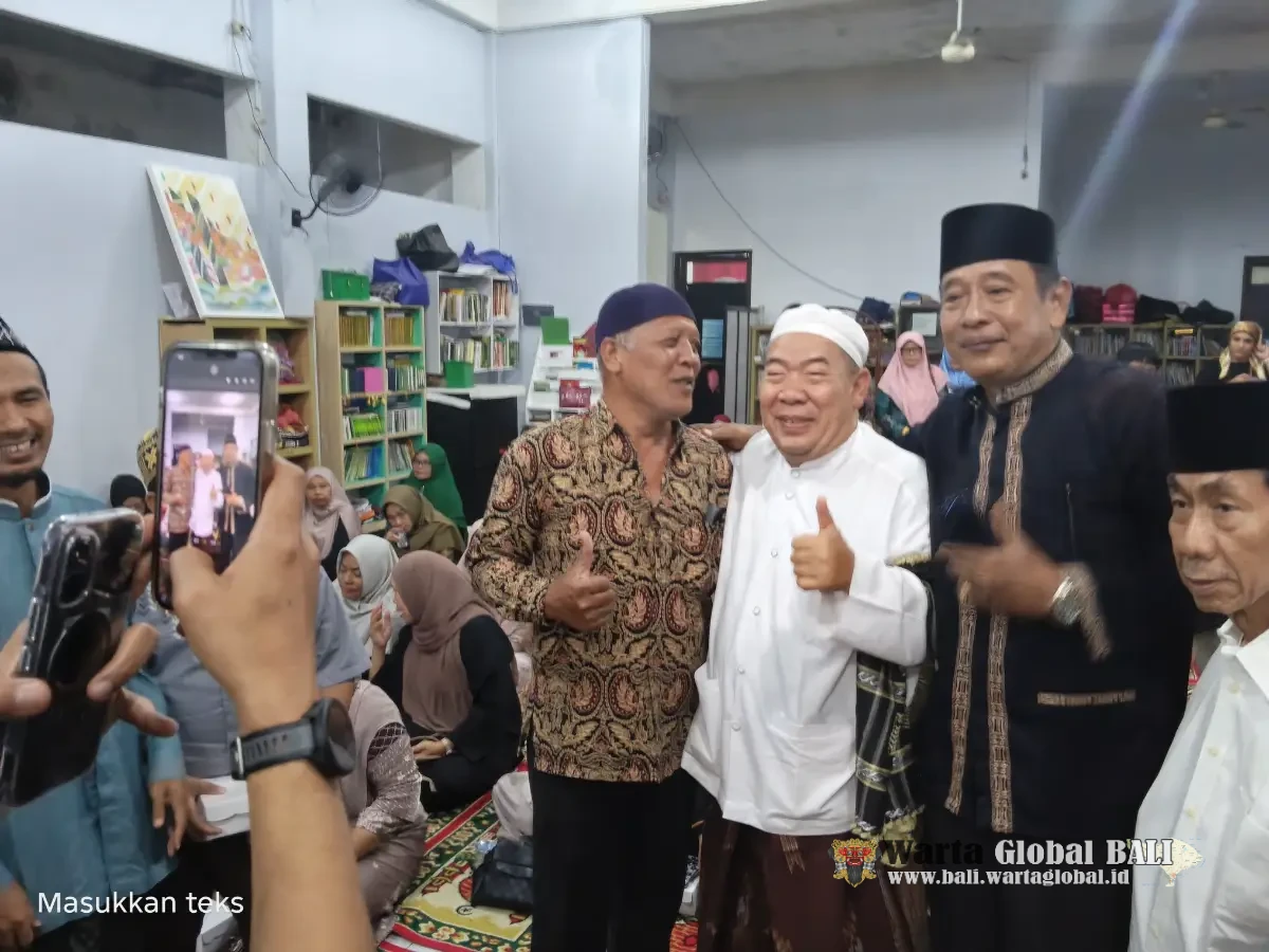 Ungkapan Syukur, Purnawirawan AKBP H. Anwar Sasmita Gelar Aqiqah Dua Cucu di Yayasan Al Hikmah Denpasar.