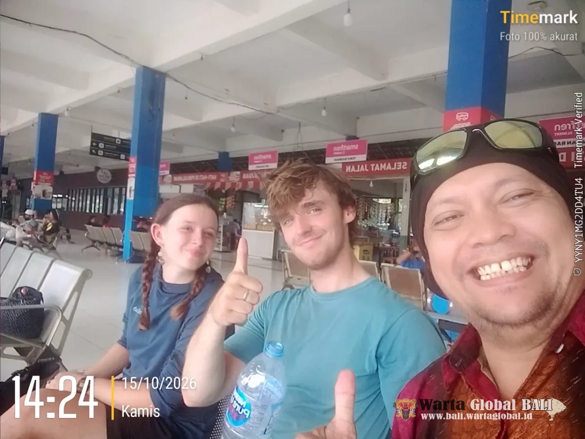 Keakraban Mr. Andre dan Ms. Keysa Bersama Insan Pers di Terminal Kampung Rambutan, Cerminkan Harmoni Lintas Budaya