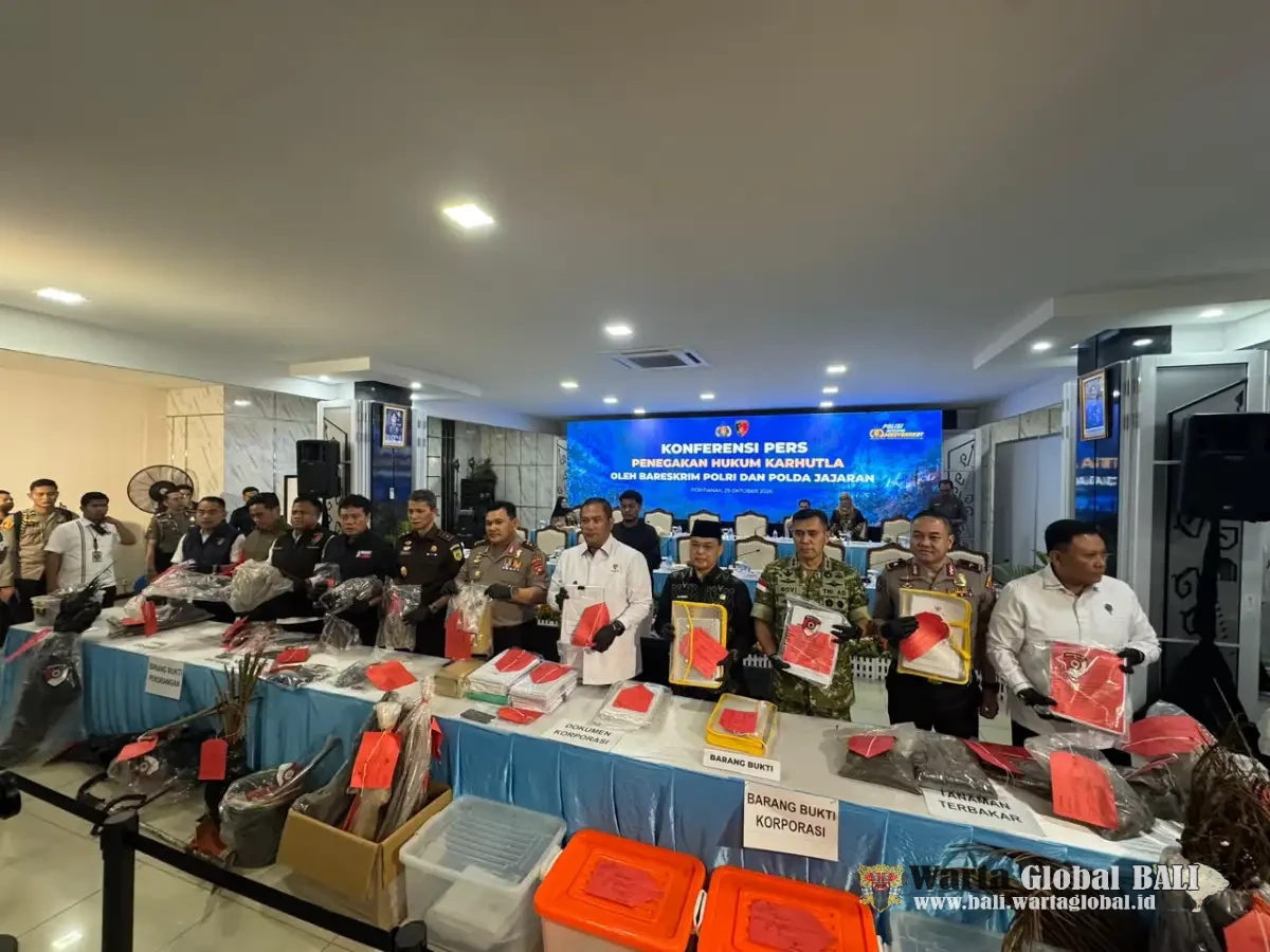 Bareskrim Polri Tetapkan 245 Tersangka Perorangan dan 20 Korporasi dalam Kasus Karhutla, 23 Perusahaan Direkomendasikan Dicabut Izinnya Bareskrim Polri Tetapkan 245 Tersangka Perorangan dan 20 Korporasi dalam Kasus Karhutla, 23 Perusahaan Direkomendasikan Dicabut Izinnya