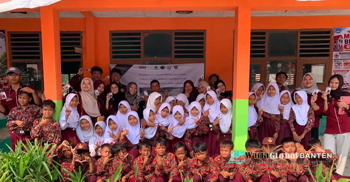 KKM Kelompok 29 Universitas Bina Bangsa Hadirkan Pelatihan Bahasa Inggris Interaktif, Bangkitkan Semangat Belajar Siswa SDN 03 Teras Bendung