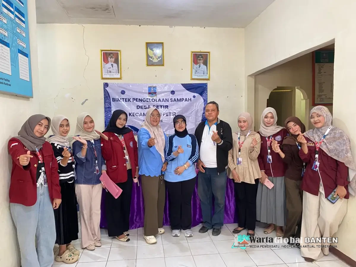 Mahasiswa KKM Universitas Bina Bangsa Kelompok 39 Desa Petir Ikuti Bimbingan Teknis Pengelolaan Sampah untuk Dukung Lingkungan Berkelanjutan