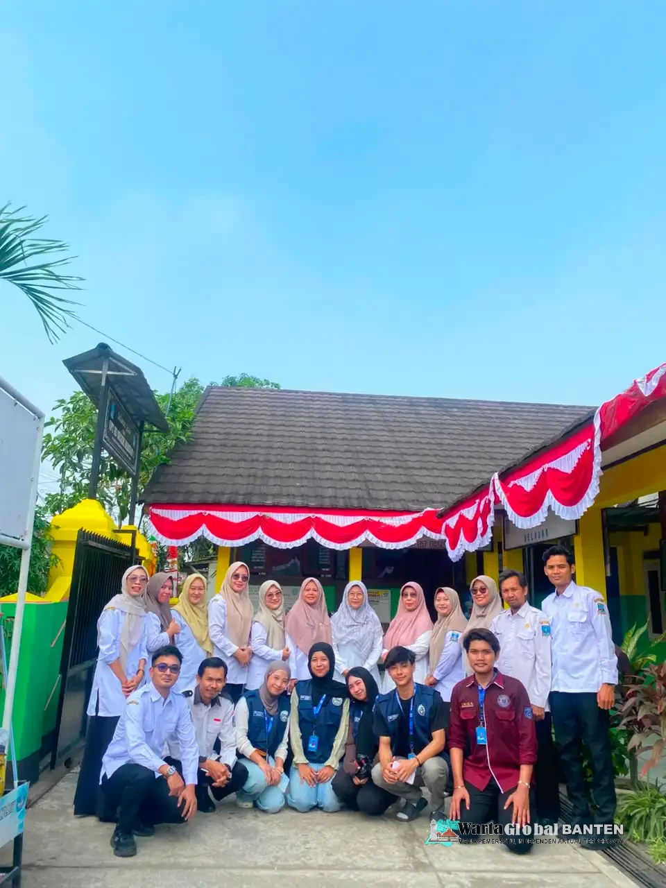 Mahasiswa KKM UNIBA Kelompok 22 Kenalkan Media Pembelajaran Scratch kepada Siswa SDN Beberan 1