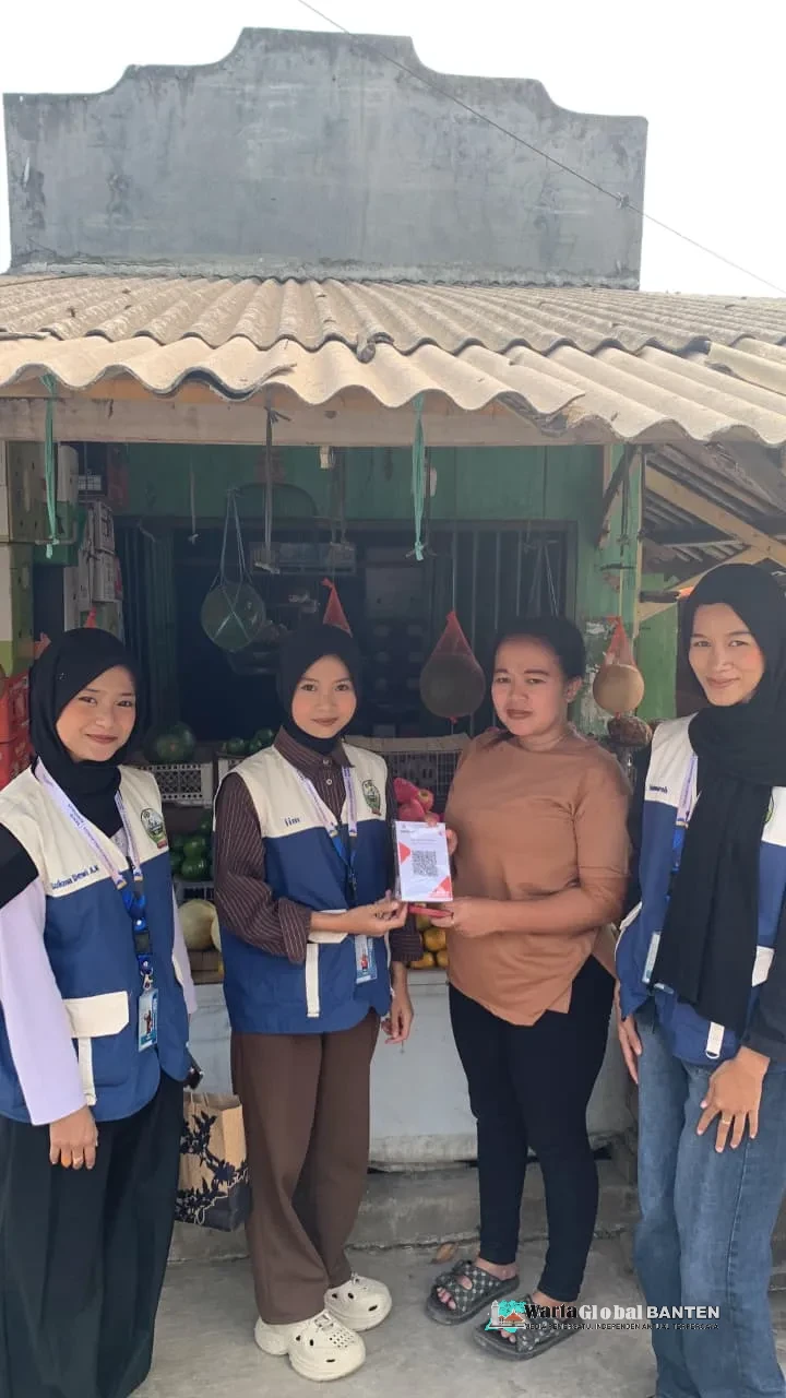 KKM Kelompok 10 Bidang 2 UNIBA Dorong Pemerataan QRIS dan Google Maps bagi UMKM di Kecamatan Curug
