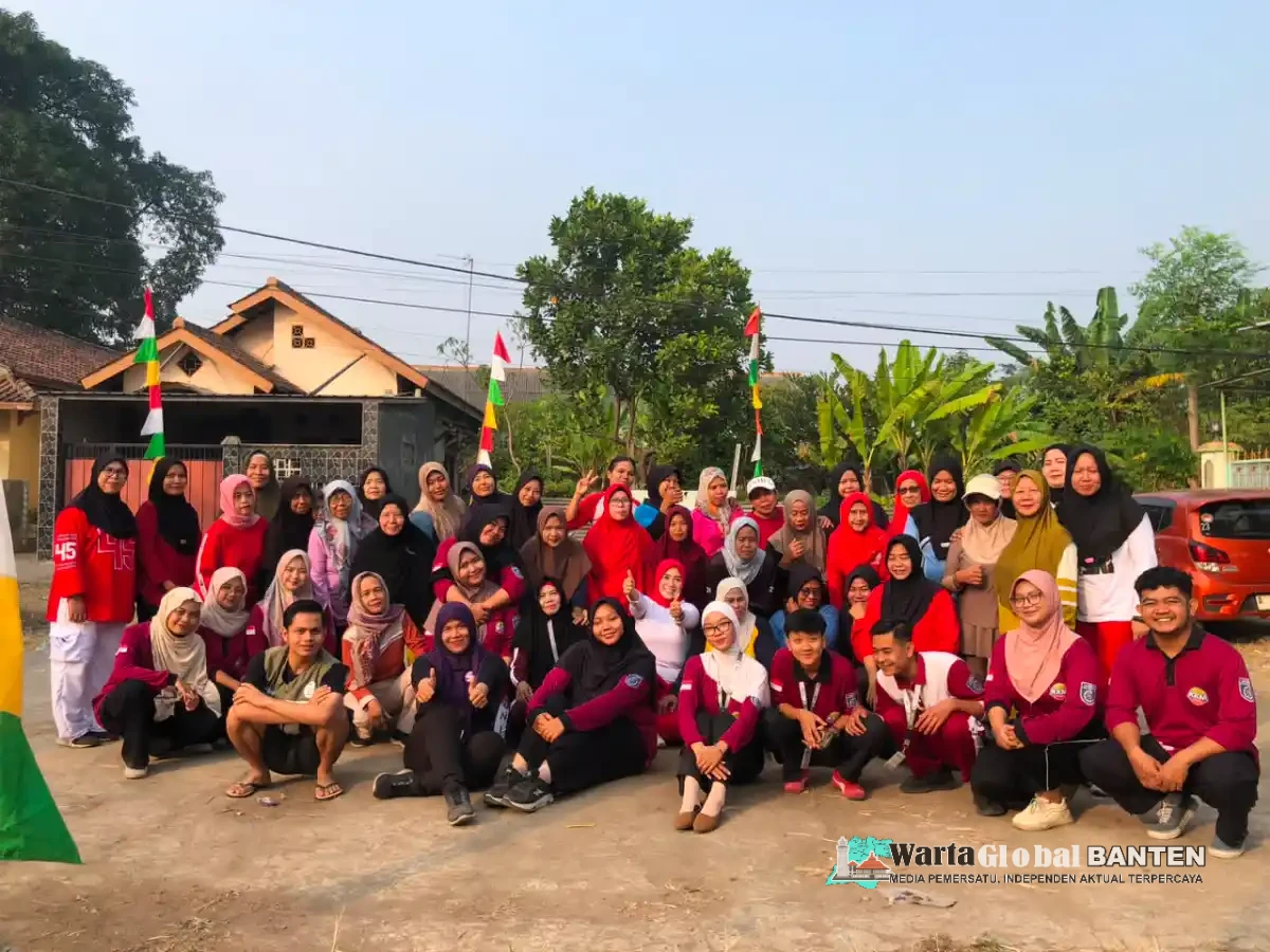 KKM 54 UNIBA Gelar Senam Bersama Warga RW 02 Kramatwatu, Tingkatkan Kebugaran dan Kebersamaan