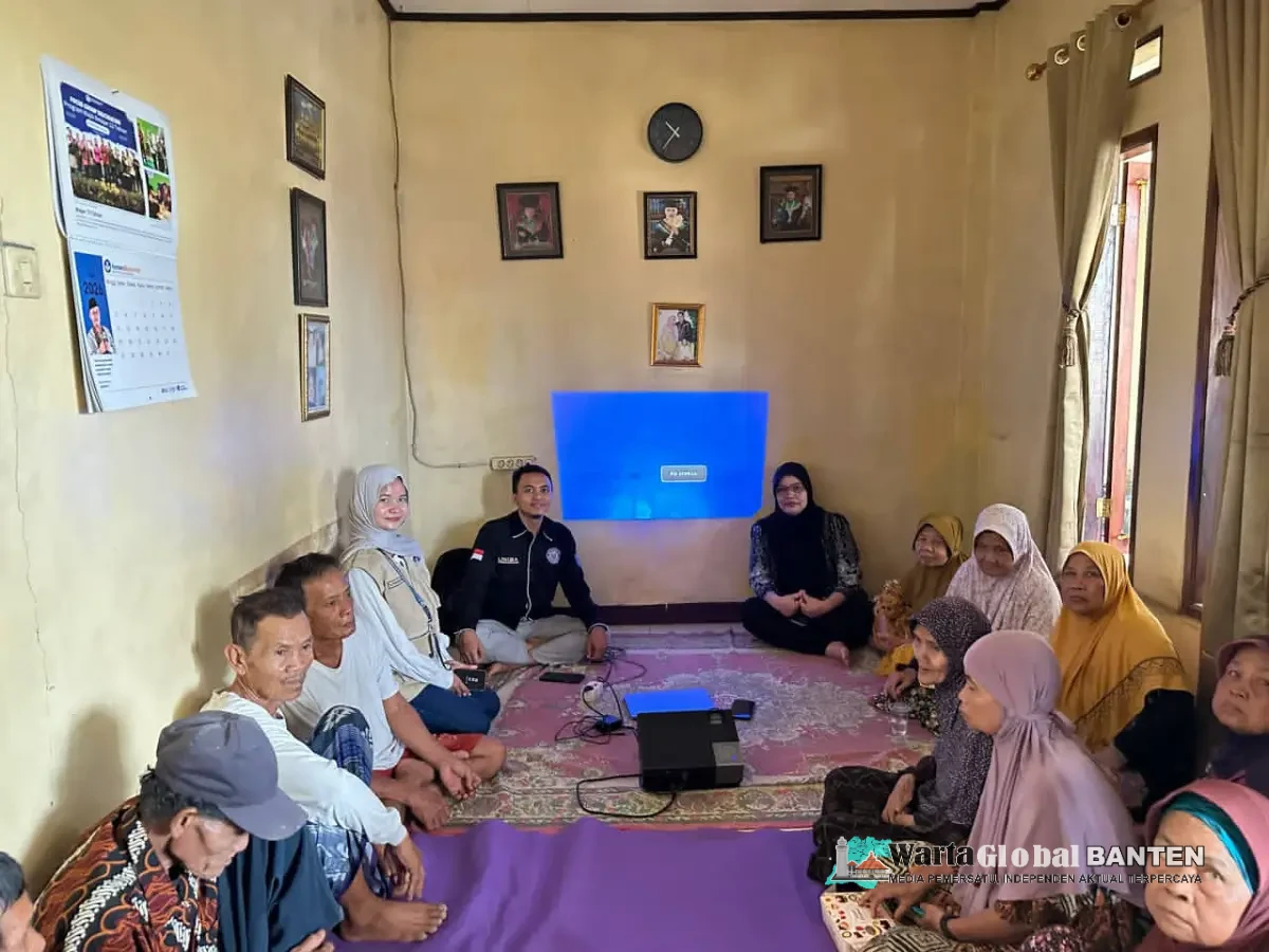 PKM Dosen FIKes UNIBA Ns.Nova Maulana,M.Kes.,M.Kep. Berkolaborasi dengan Kelompok KKM 89 Bersinergi Melaksanakan Penyuluhan Kesehatan di Desa Panancangan