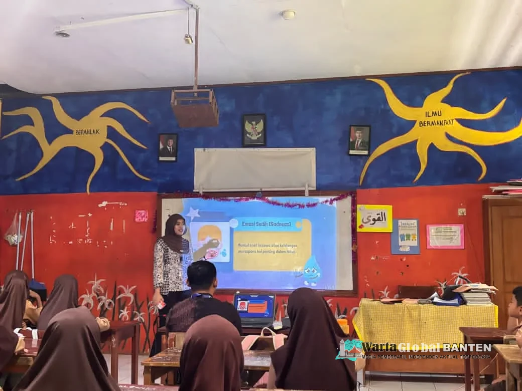 KKM UNIBA Kelompok 72 Edukasi Literasi Emosi Siswa SDN 2 Palurahan lewat Psikoedukasi dan Film Inside Out