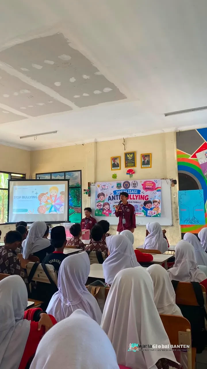 MAHASISWA KKM KELOMPOK 40 UNIVERSITAS BINA BANGSA GAUNGKAN GERAKAN STOP BULLYING DI SDN SINDANGSARI