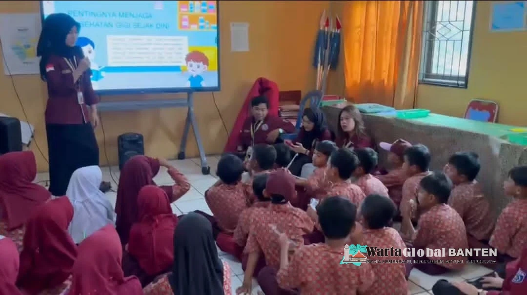 Mahasiswa KKM 51 UNIBA Gelar Sosialisasi PHBS Mencuci Tangan dan Gosok Gigi di SD Pancanegara