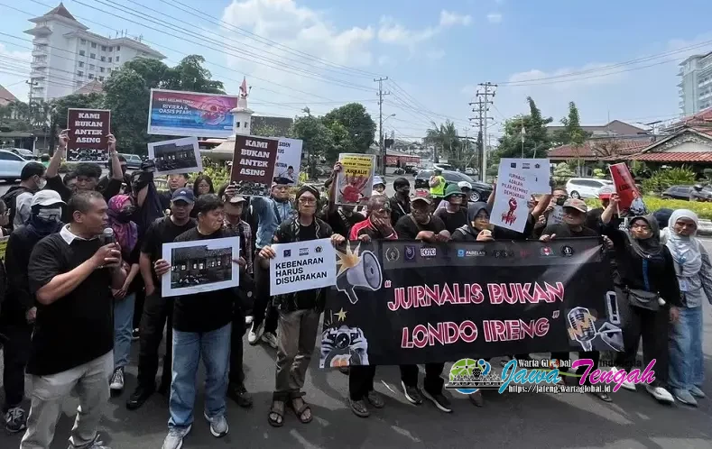 Gelar Aksi Damai! Wartawan dan Pers Mahasiswa Soloraya Desak Presiden Minta Maaf atas Istilah "Londo Ireng"
