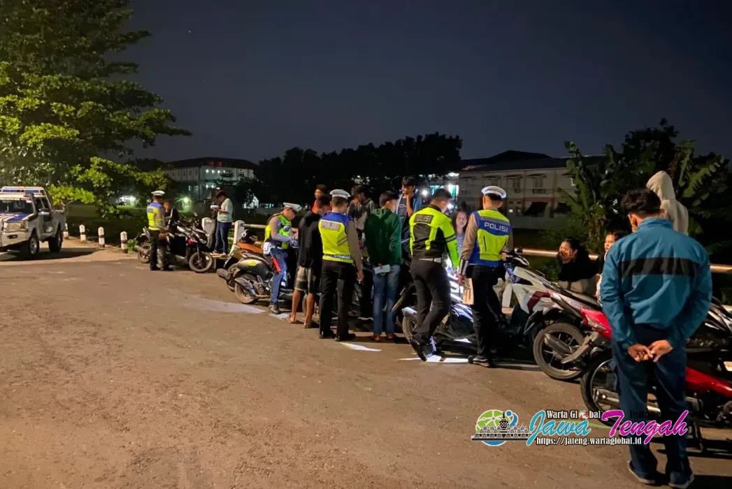 Cegah Balap Liar dan Kejahatan, Polres Pekalongan Kota Gelar Patroli Skala Besar