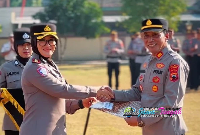 Kapolres Sragen Beri Penghargaan Kinerja Terbaik 2026 kepada Polsek Masaran