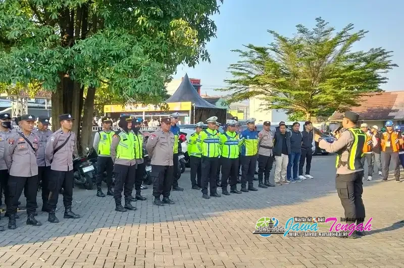 Polres Karanganyar Terjunkan Ratusan Personel Gabungan Amankan Konser FYP Festivalnya Pedangdut di De Tjolomadoe