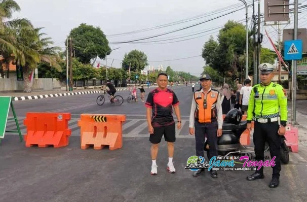 Satlantas Polres Karanganyar Giat Pengamanan Car Free Day di Jalan Lawu