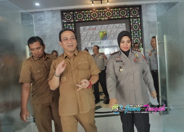 Kapolres Pekalongan Kota Perkuat Sinergitas Melalui Silaturahmi dengan Forkopimda dan Tokoh Agama Kapolres Pekalongan Kota Perkuat Sinergitas Melalui Silaturahmi dengan Forkopimda dan Tokoh Agama