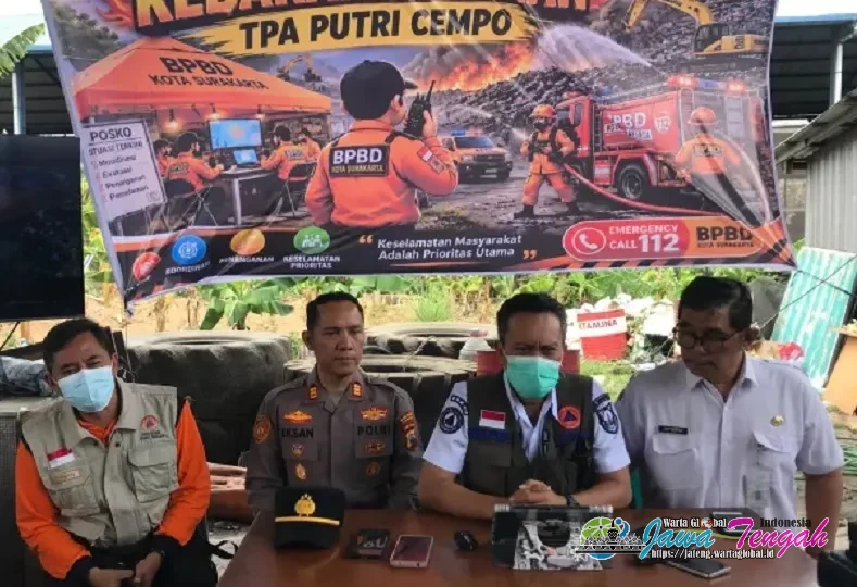 BPBD Kota Surakarta:  Kebakaran TPA Putri Cempo Terkendali, Pemadaman Blok B Masih Berlangsung