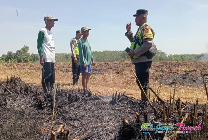 Polsek Karanganyar Cek Lokasi Hotspot di Desa Wonosari, Temukan Bekas Pembakaran Sampah