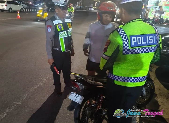Satlantas Polres Karanganyar Tindak Lima Motor Berknalpot Brong