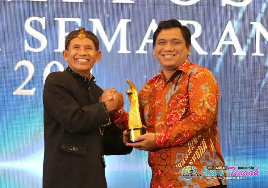 Bank Jateng Raih Apresiasi Inovasi Digital Perbankan Daerah dalam Malam Anugerah Jawa Pos Radar Semarang
