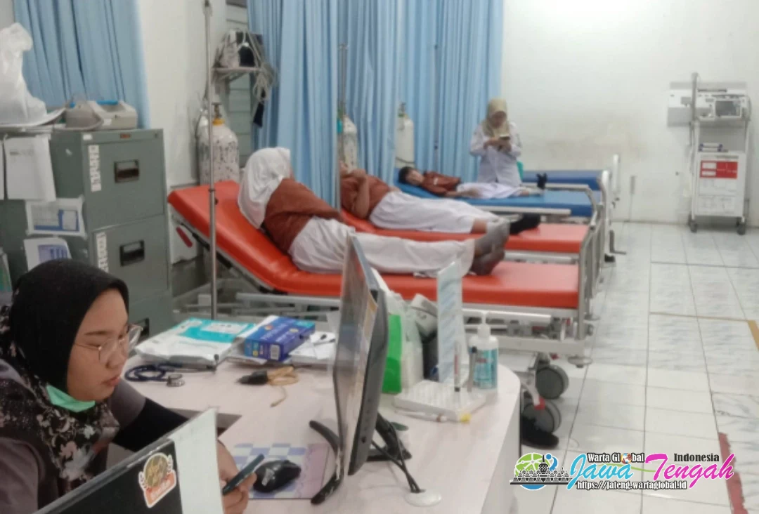 13 Siswa dan 4 Guru Jalani Perawatan di RS PKU Aisyiyah Jepara, Usai Makan MBG