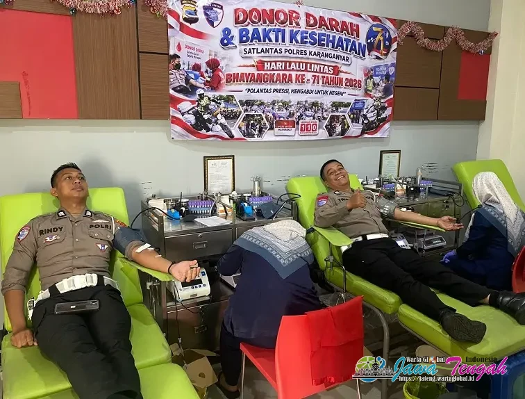 Satlantas Polres Karanganyar Gelar Donor Darah, 40 Personil Ikut Berpartisipasi Satlantas Polres Karanganyar Gelar Donor Darah, 40 Personil Ikut Berpartisipasi