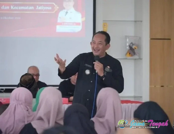 Bupati Karanganyar Salurkan Insentif kepada 184 Pengabdi Keagamaan di Jatiyoso