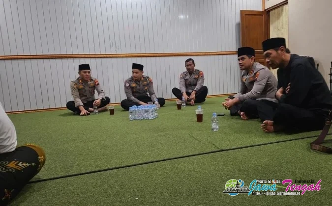 Kapolres Sukoharjo Gelar Subuh Keliling, Perkuat Kamtibmas Lewat Pendekatan Religius di Solobaru