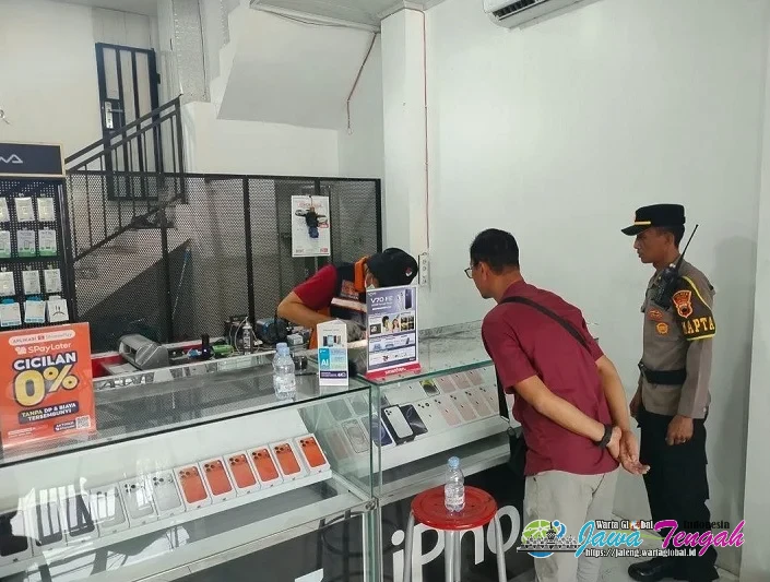 Maling Bobol Konter HP, Ponsel Android hingga iPhone Senilai Rp250 Juta Raib