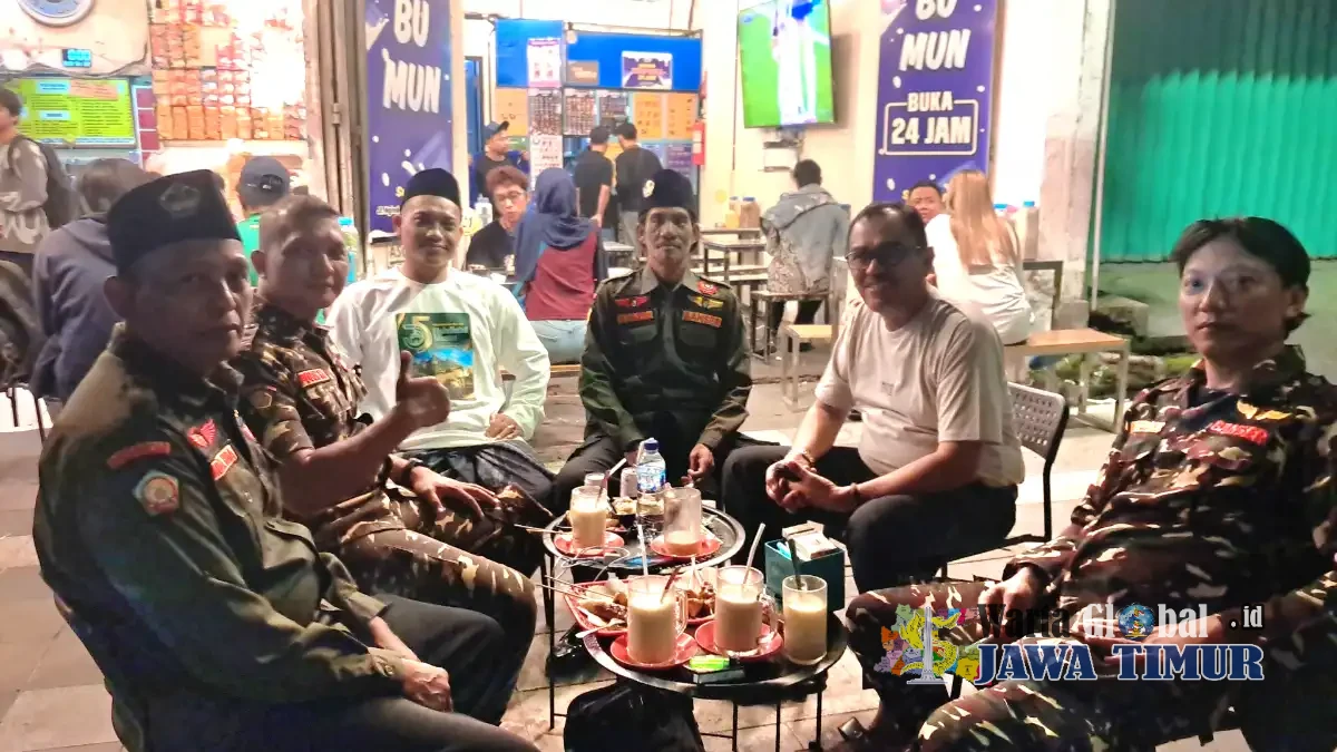 Ngobrol Santai Bersama Kiai Afrizen, Bahas Makna Khidmah di Nahdlatul Ulama Sambil Seruput STMJ
