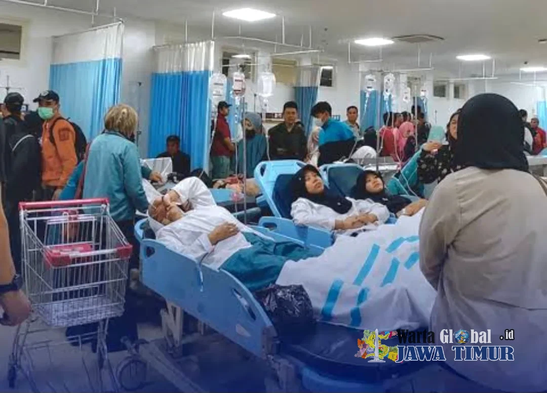 RATUSAN SANTRI PONPES MANBAUL HIKAM DIDUGA KERACUNAN MBG, 500 SANTRI TERDAMPAK