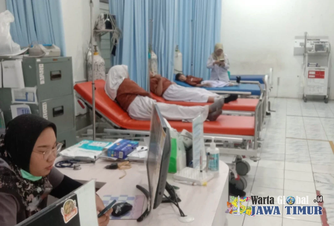 Usai Santap MBG, 13 Siswa dan 4 Guru Jalani Perawatan di RS PKU Aisyiyah Jepara