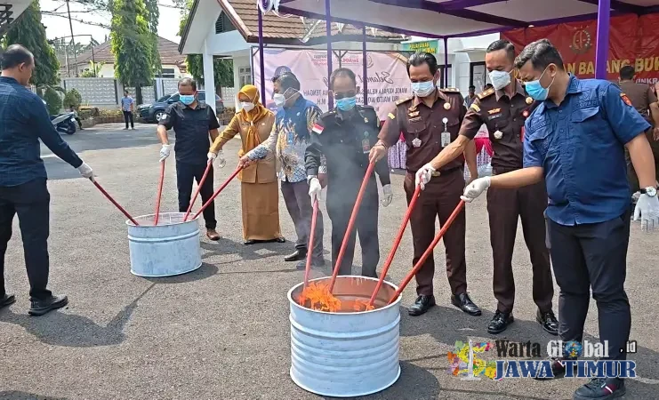 Barang Bukti dari 22 Perkara Inkracht Dimusnahkan Kejari Kabupaten Pekalongan
