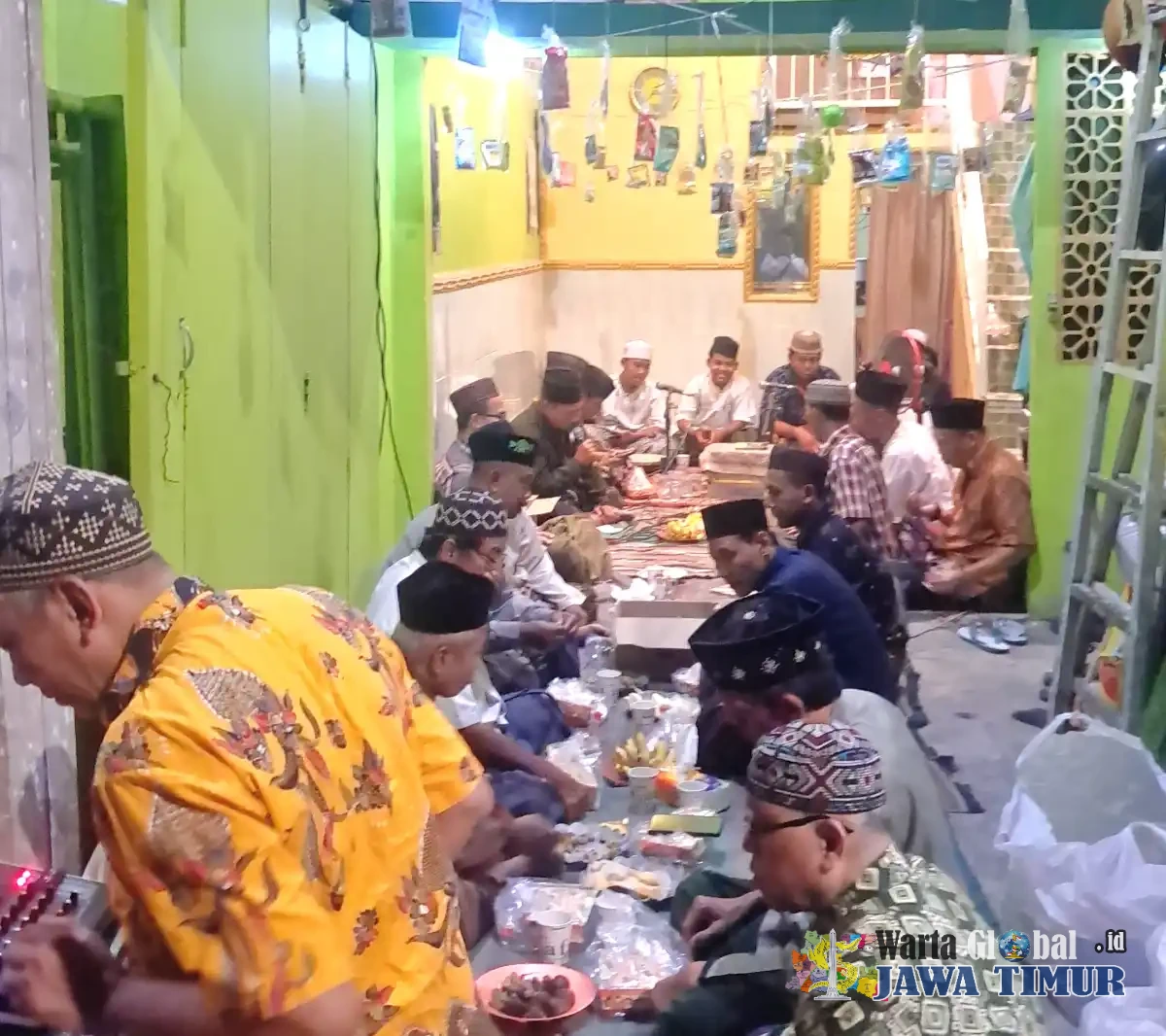 🔥 Tahlil Al-Barokah RT 04 Mejoyo Dibuka Semarak, Maulid Nabi dan Sholawat Warnai Malam Penuh Berkah