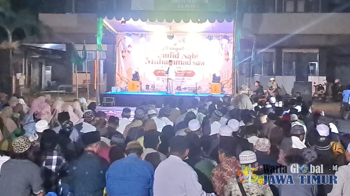 LAUTAN SHOLAWAT DI AL HADI MAULID NABI 1448 H KEDUNG BARUK DIGELAR MERIAH