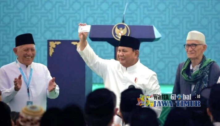 BREAKING NEWS | KARTANU SEUMUR HIDUP DITERIMA PRABOWO, SINYAL KUAT SINERGI GUS KIKIN DAN PEMERINTAH UNTUK KEMAJUAN NAHDLIYIN
Oleh: Dr. H. Afrizen, M.Pd.