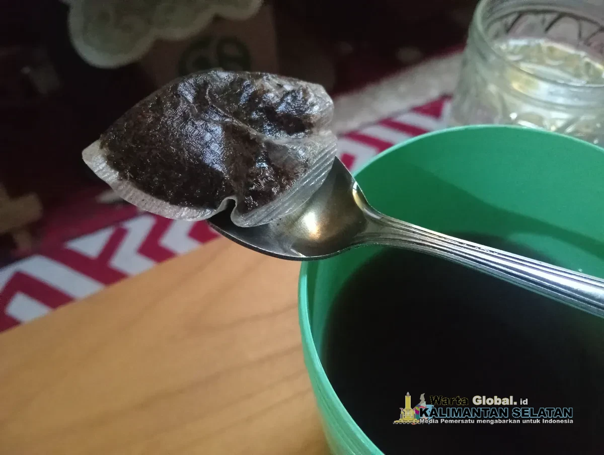 Teh dan Kopi yang Tidak Berubah Rasa
Oleh : Muhammad Junaidi Nasri (MAHAJUNA)