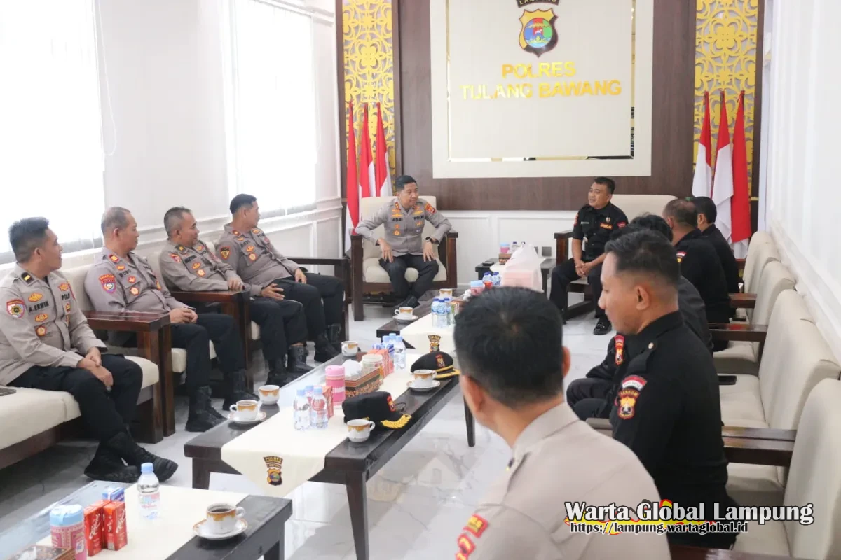 Kapolres tulang bawang terima audiensi Senkom,sinergi polisi dan masyarakat makin solid