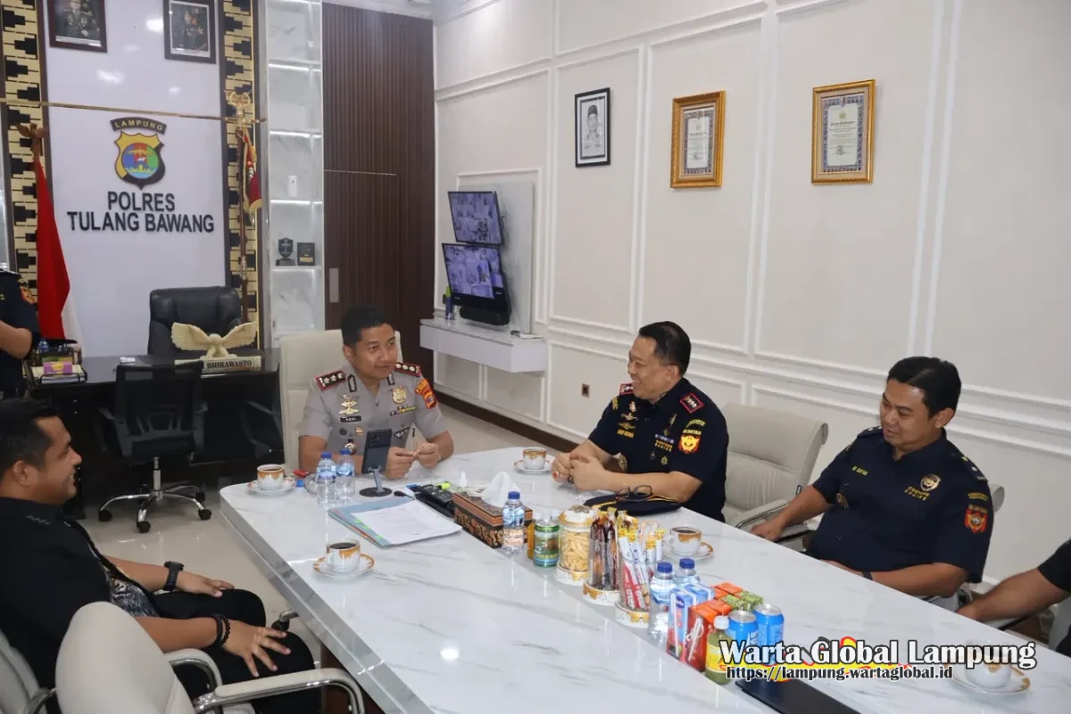 Perang melawan rokok elegal makin di gencarkan polres tulang bawang dan bea cukai