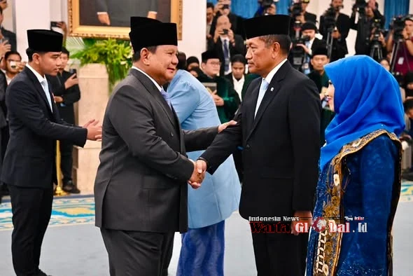 Prabowo Lantik Donny Ermawan Taufanto sebagai Gubernur Universitas Republik Indonesia dan Kepala BPPK