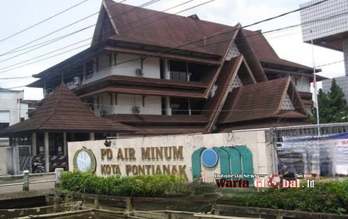 Tagihan Lancar, Air Bermasalah: Warga Pontianak Pertanyakan Kualitas Air Ledeng