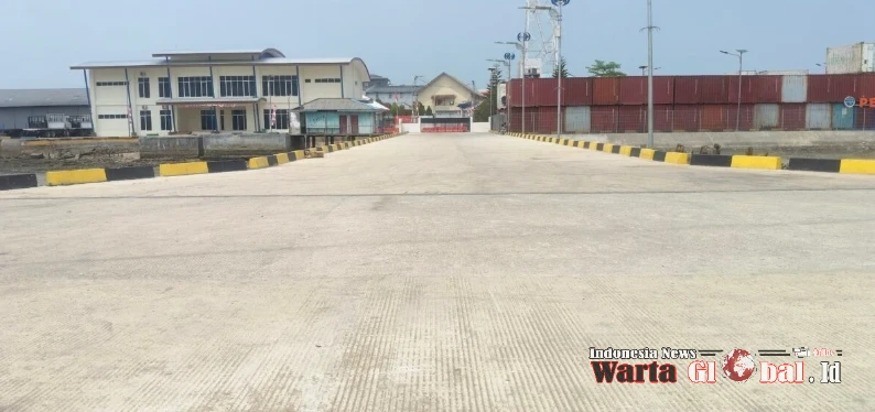 Kepala  PT.PELNI  Cabang Dobo Di Minta Menyediakan Tangga Gangway Beratap