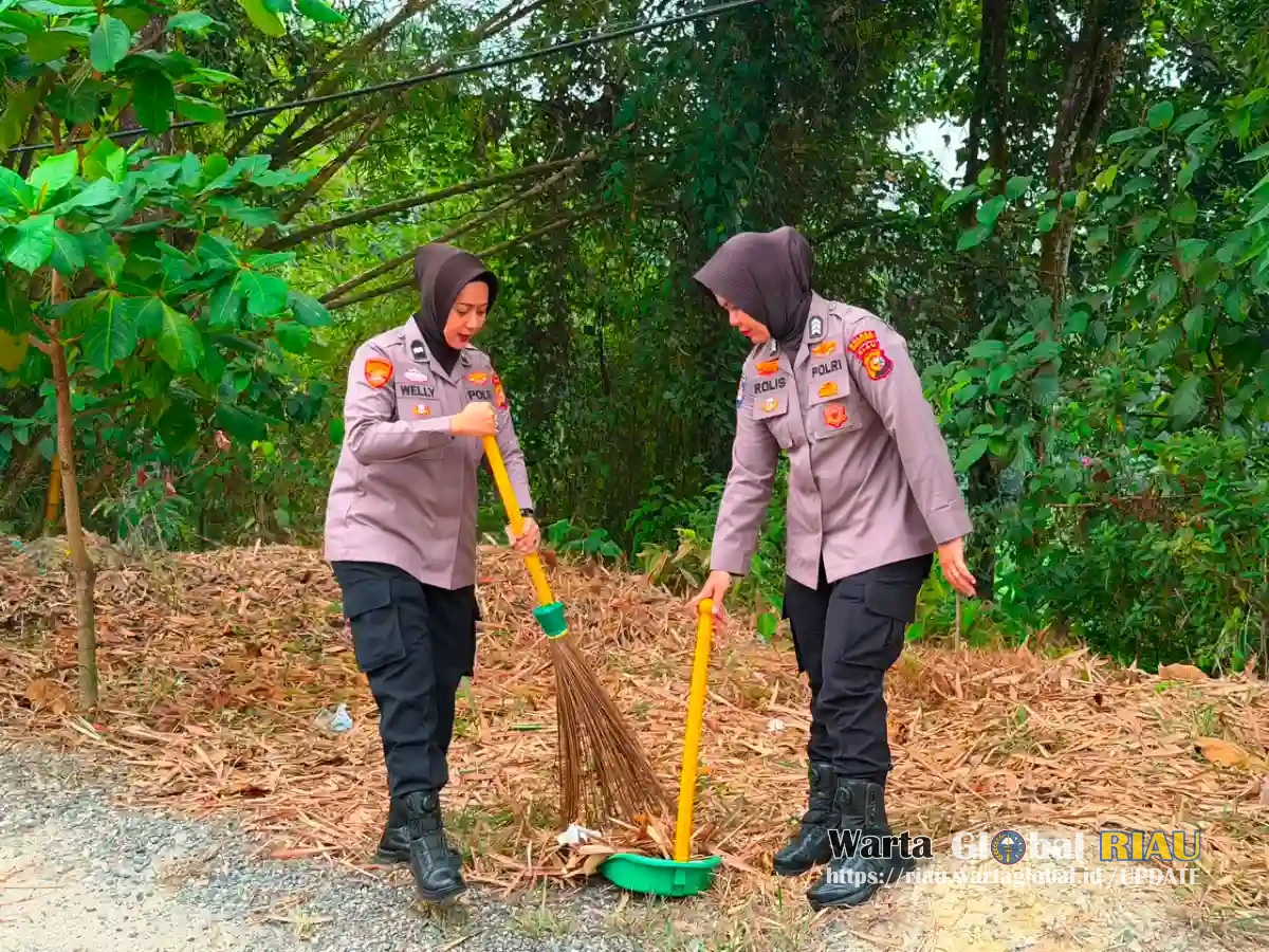 Hari Jadi Polwan Ke-78, Polwan Polres Kuansing Perkuat Kepedulian Lingkungan Dan Semangat Gotong Royong