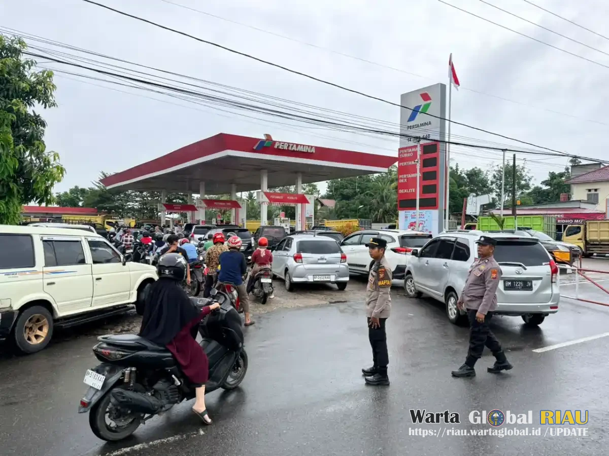 Polres Kuansing Patroli Dan Pantau Distribusi BBM Di Sejumlah SPBU
