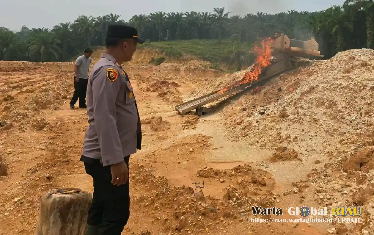 Polsek Hulu Kuantan Tertibkan Peralatan PETI Di Perkebunan Desa Serosah