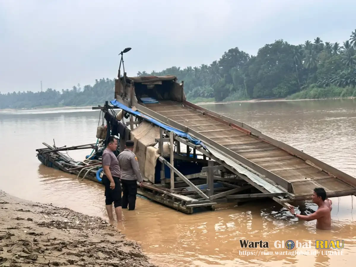 Polsek Cerenti Tertibkan 8 Rakit PETI Di Sungai Batang Kuantan, Kecamatan Inuman