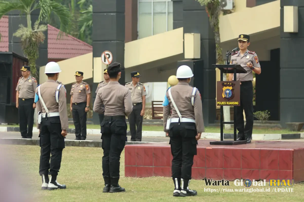 Kapolres Kuansing Pimpin Upacara PTDH Anggota Polri, Tegaskan Pentingnya Integritas Dan Disiplin
