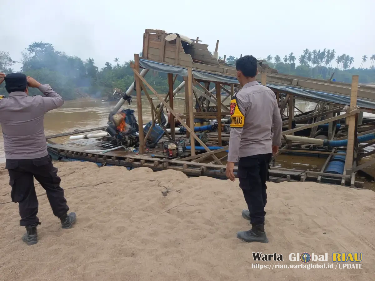 Polsek Cerenti Tindak Lanjut Pengaduan Masyarakat Melalui Layanan Kepolisian 110, Tiga Rakit PETI Di Sungai Kuantan Ditindak