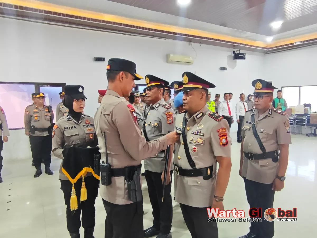 Kapolres Enrekang Pimpin Sertijab Kasat Reskrim dan Sejumlah Kapolsek
