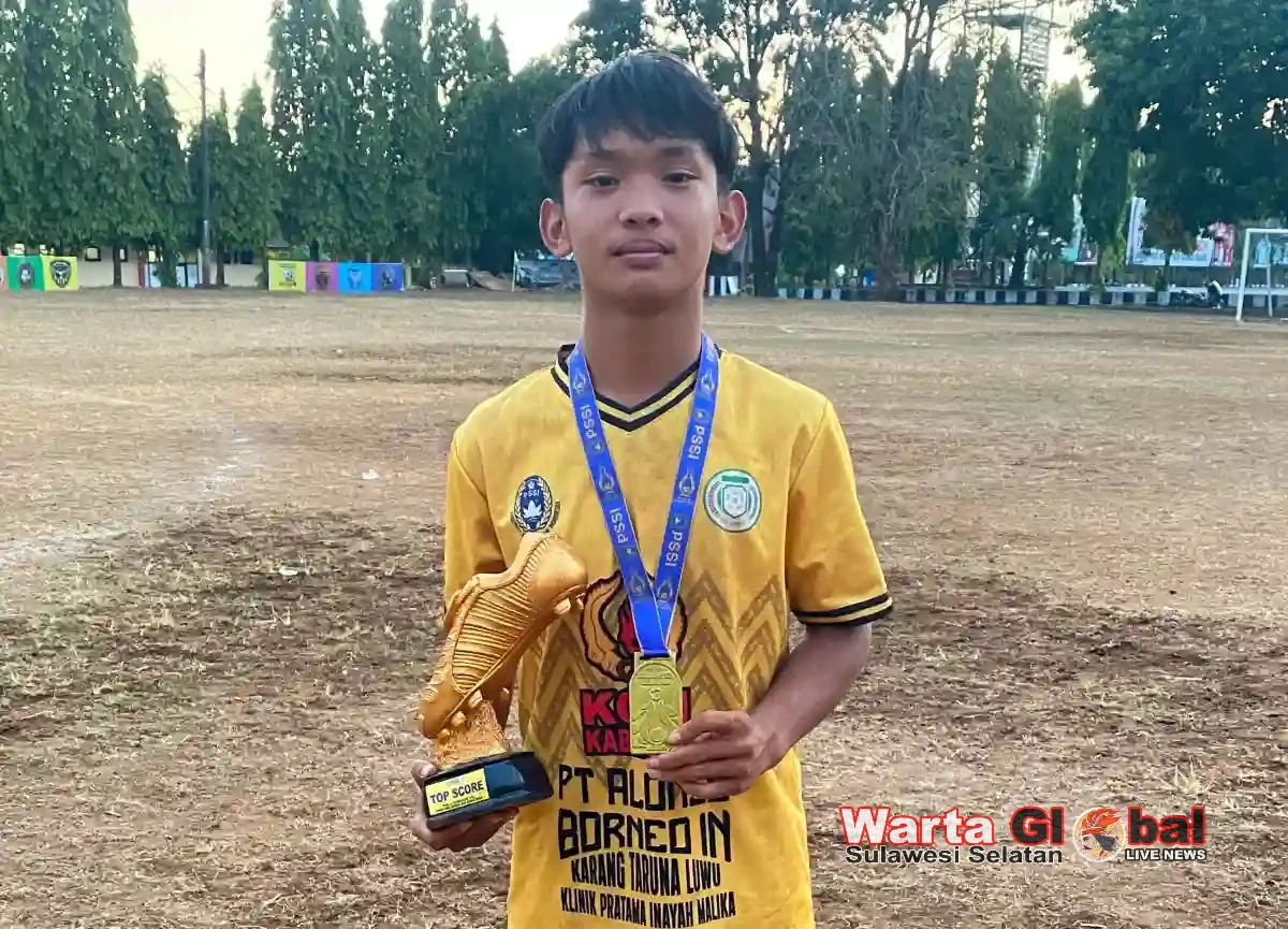 Muzakkir, Putra Kalosi Enrekang, Raih Top Skor Piala Suratin U-15 Sulsel 2026