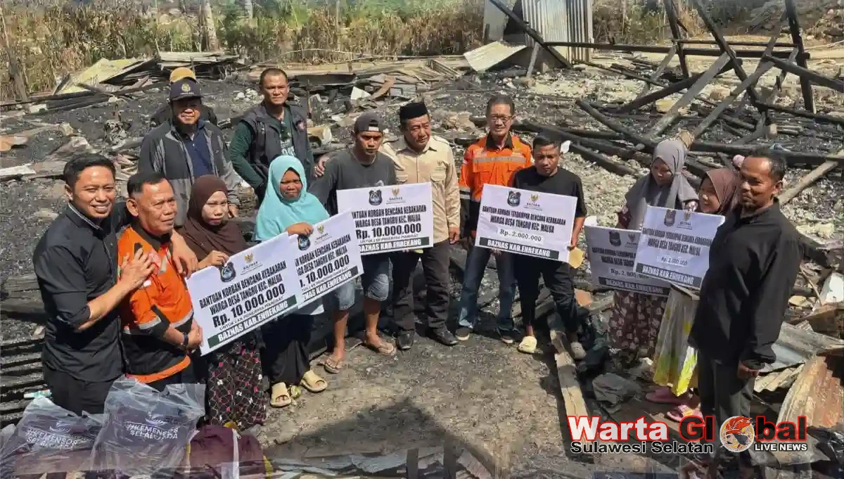 BAZNAS Enrekang Salurkan Bantuan Rp36 Juta untuk Korban Kebakaran di Tangru